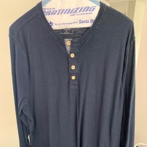 A&F long sleeve shirt